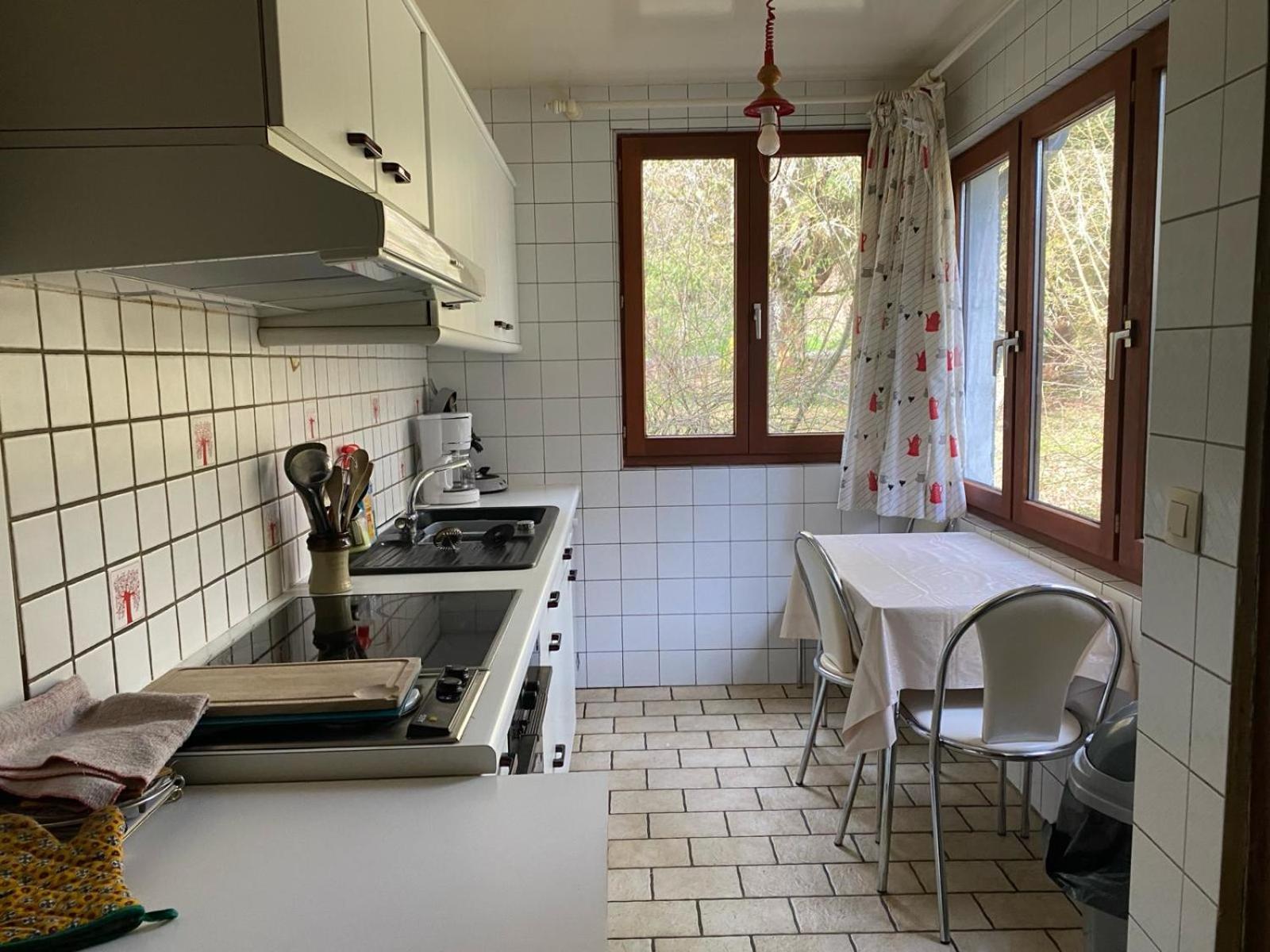 Propriete Bordee D'Etangs, Propice A La Detente Florenville Exteriör bild
